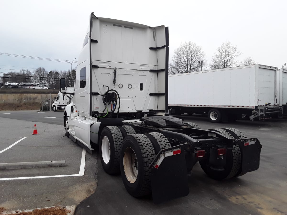 2019 Navistar International LT625 SLPR CAB 877439