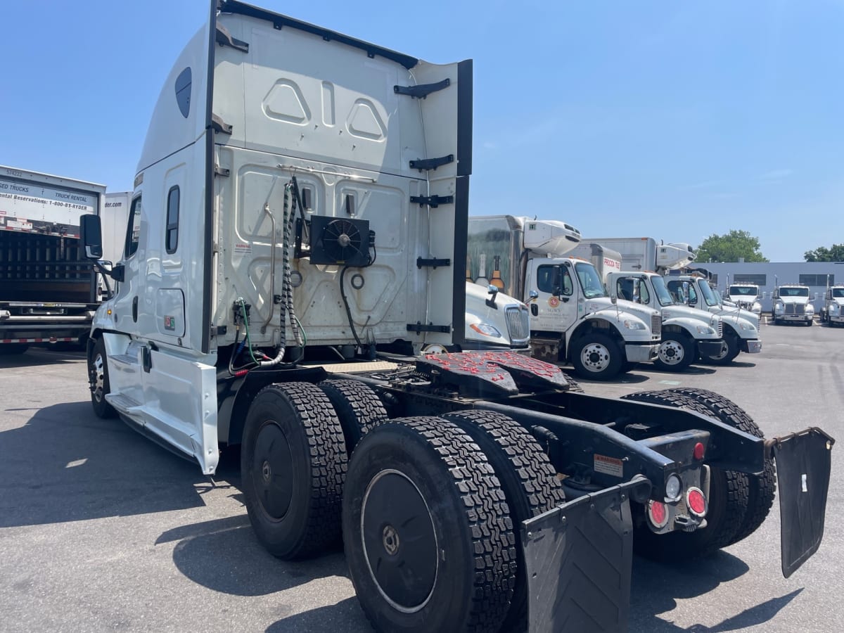 2019 Freightliner/Mercedes CASCADIA 125 877485