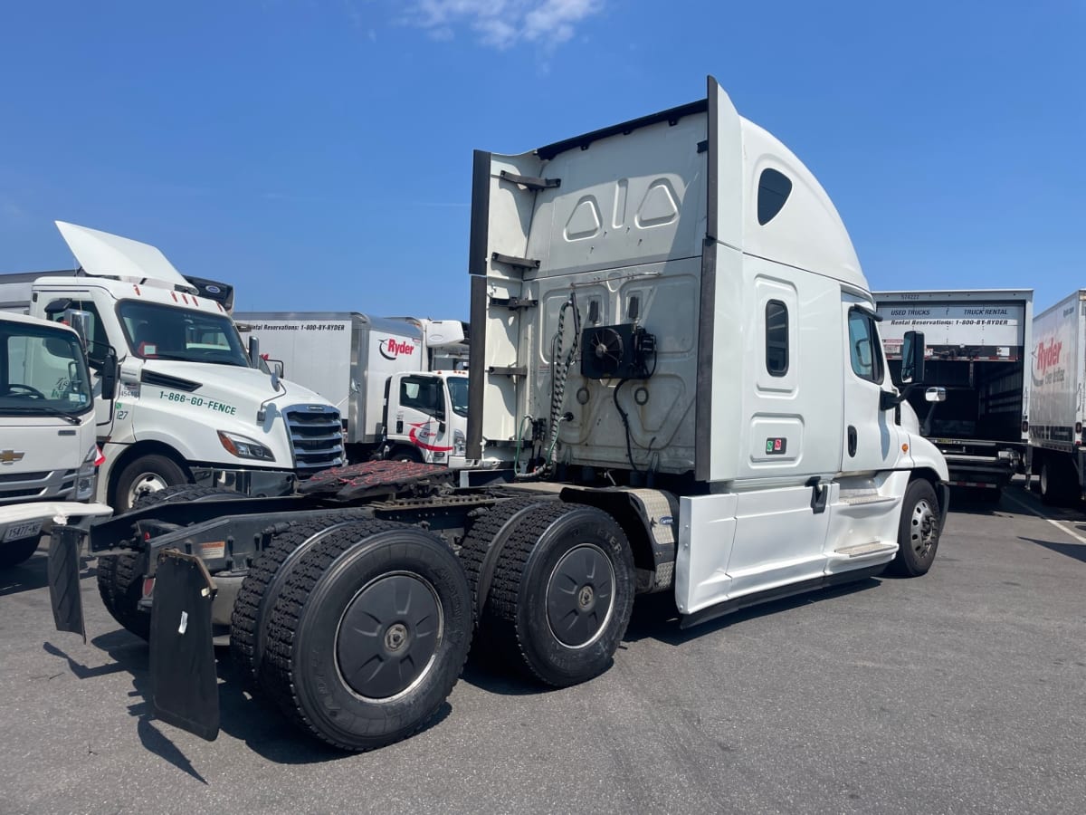 2019 Freightliner/Mercedes CASCADIA 125 877485