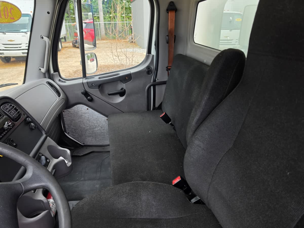 2019 Freightliner/Mercedes M2 106 877536