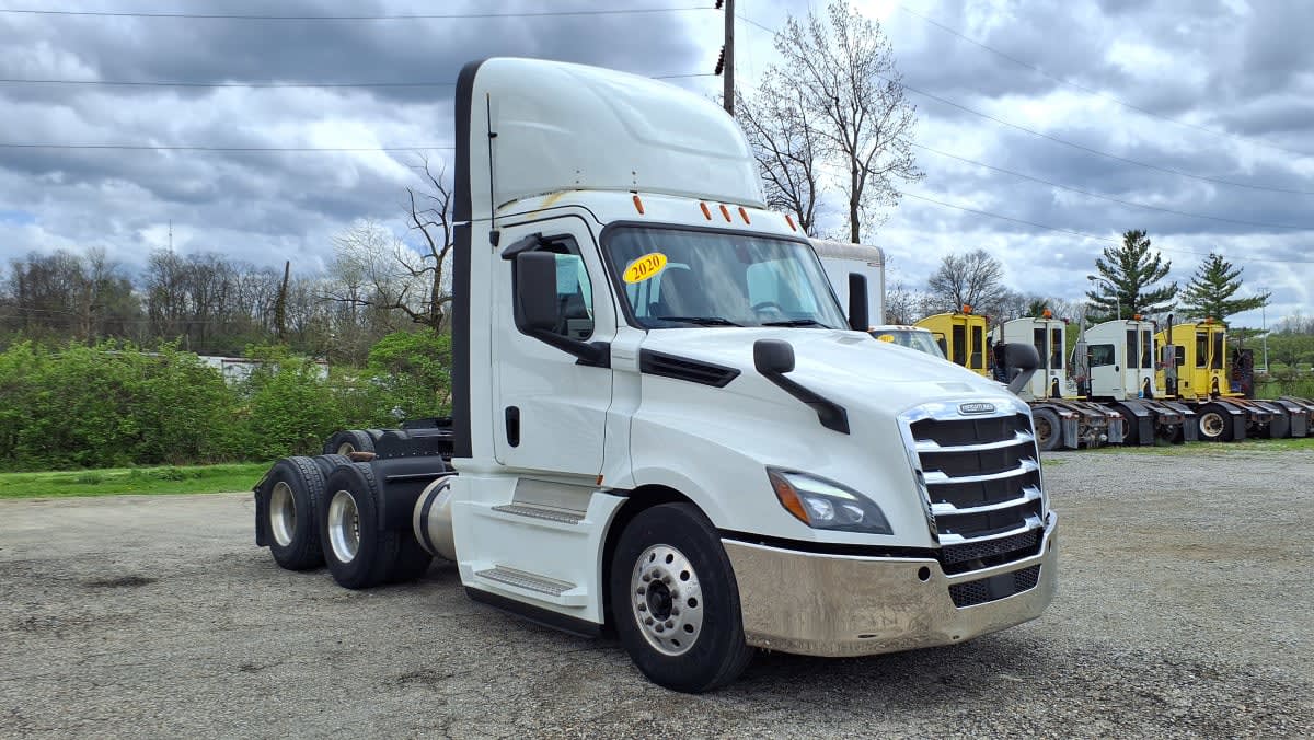 2020 Freightliner/Mercedes NEW CASCADIA PX12664 877557
