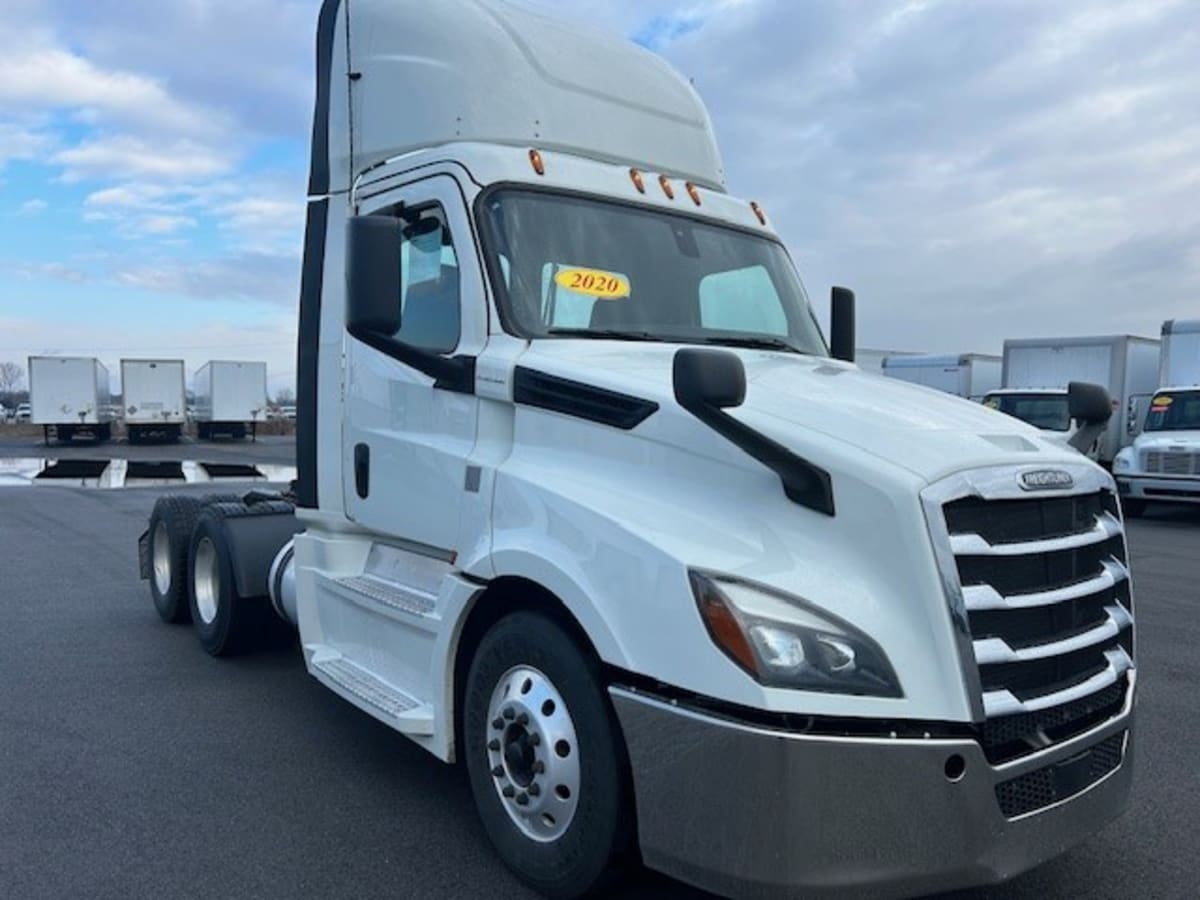 2020 Freightliner/Mercedes NEW CASCADIA PX12664 877558