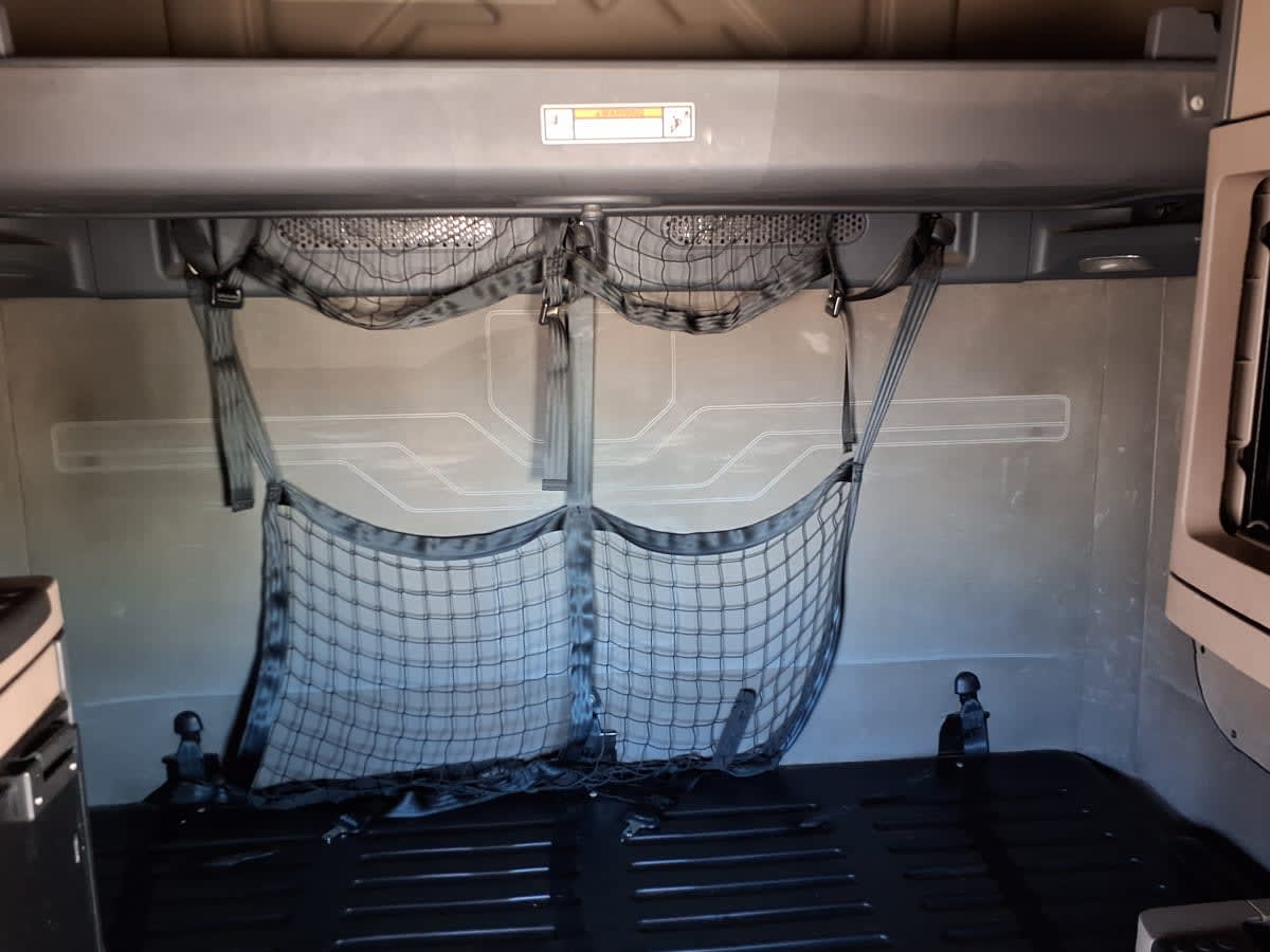 2020 Freightliner/Mercedes CASCADIA 125 877564