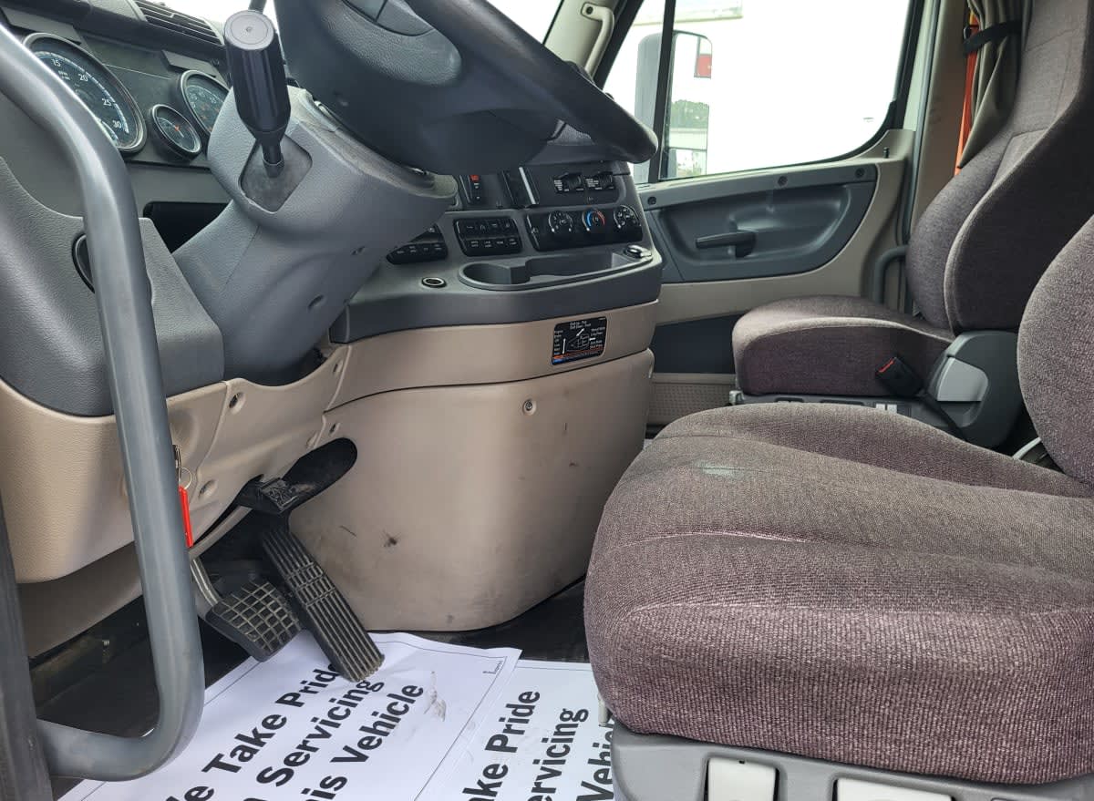 2020 Freightliner/Mercedes CASCADIA 125 877569