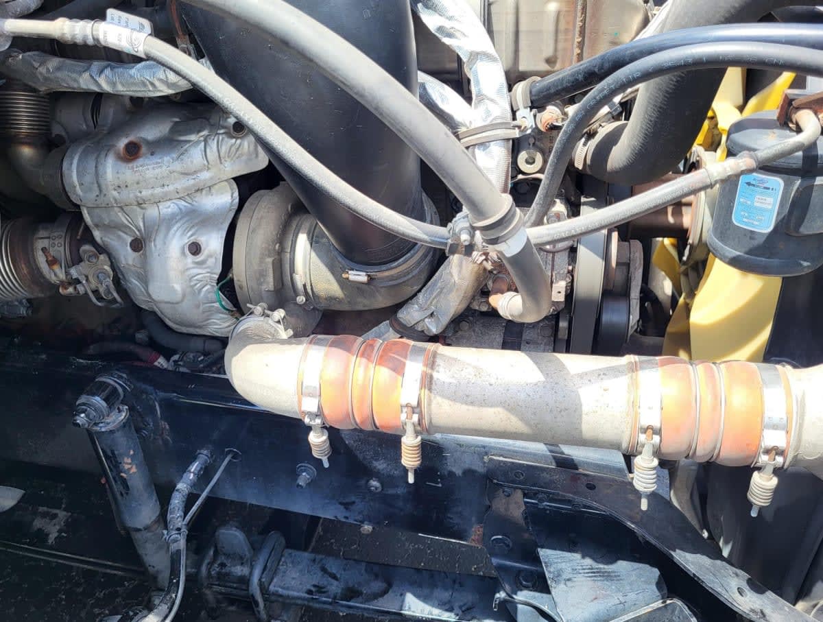 2020 Freightliner/Mercedes CASCADIA 125 877577