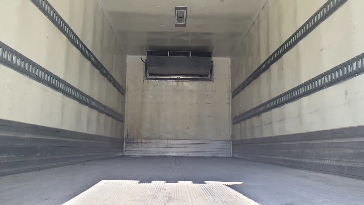 2019 Freightliner/Mercedes M2 106 877661