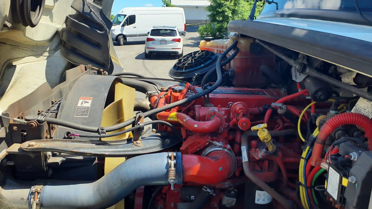 2019 Freightliner/Mercedes M2 106 877661