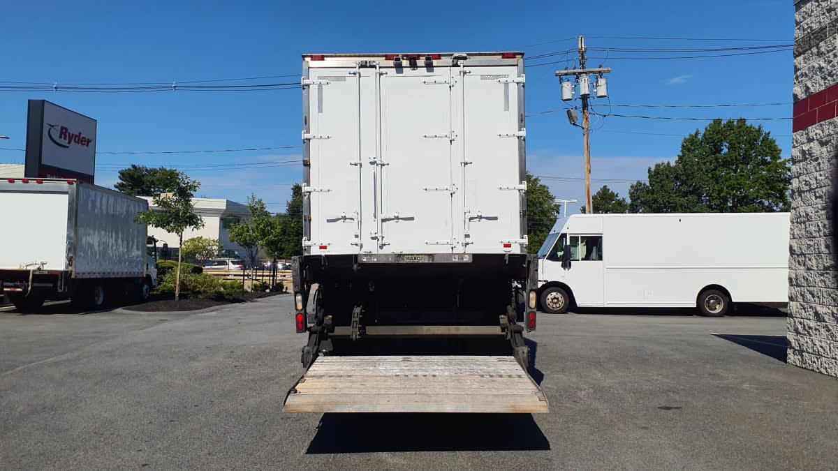 2019 Freightliner/Mercedes M2 106 877667