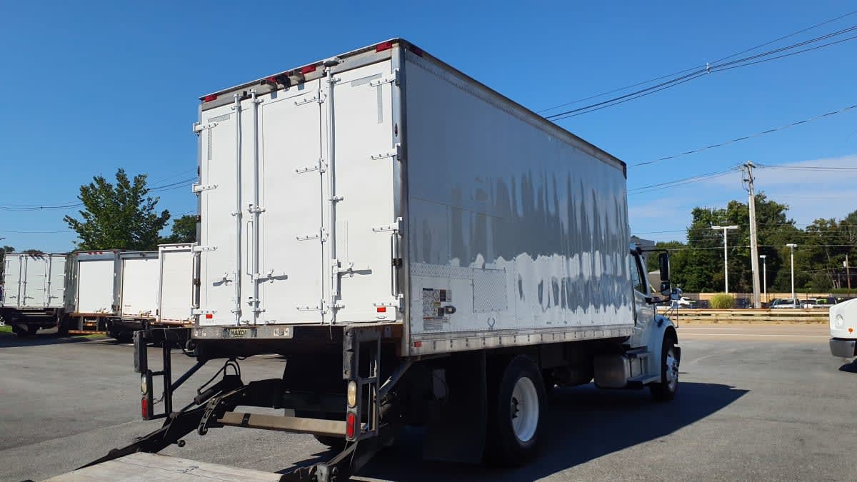 2019 Freightliner/Mercedes M2 106 877667