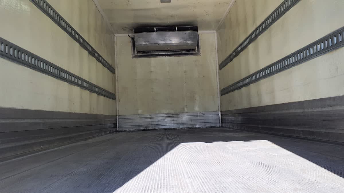 2019 Freightliner/Mercedes M2 106 877667
