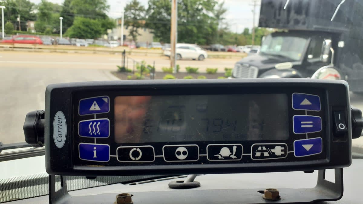 2019 Freightliner/Mercedes M2 106 877672