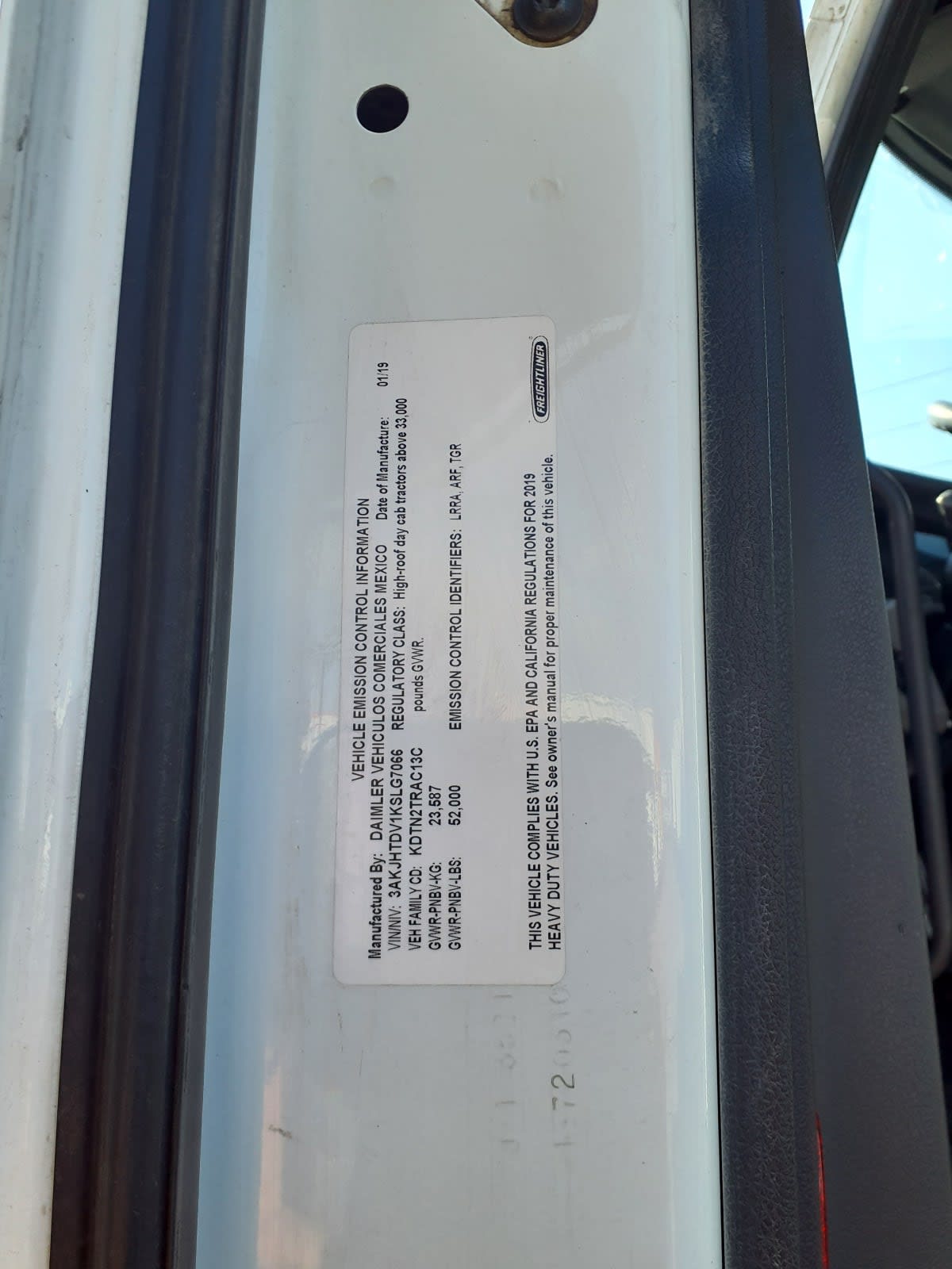 2019 Freightliner - image 12