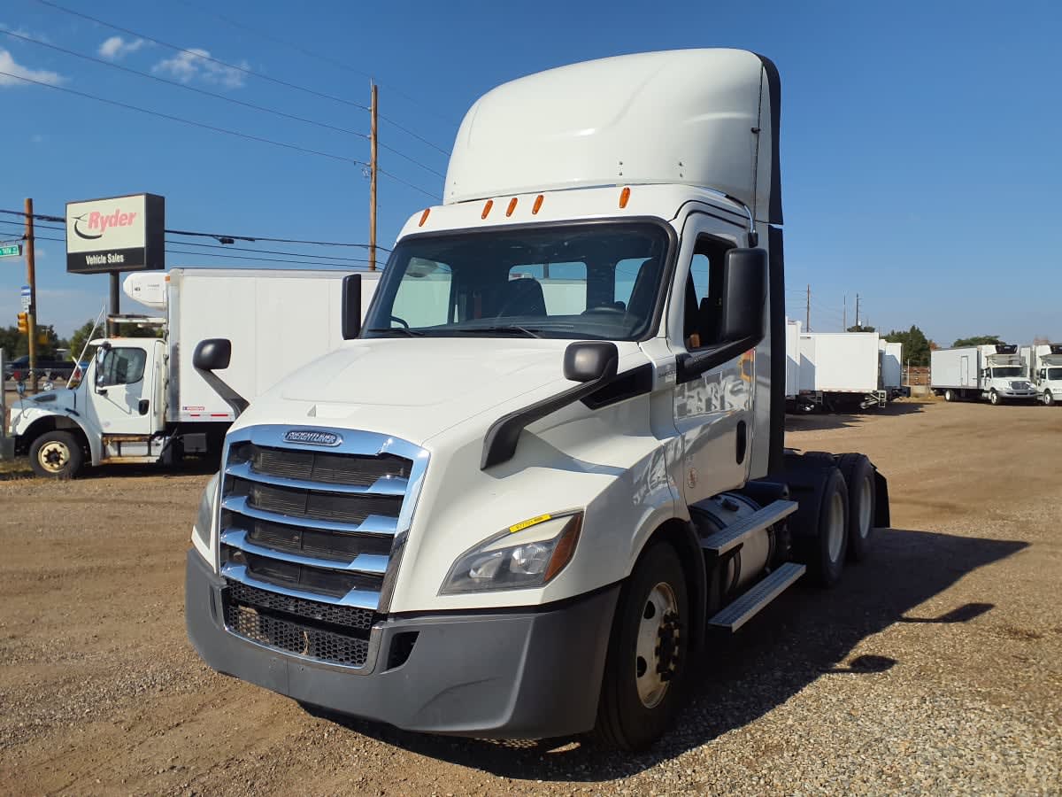 2019 Freightliner - image 1