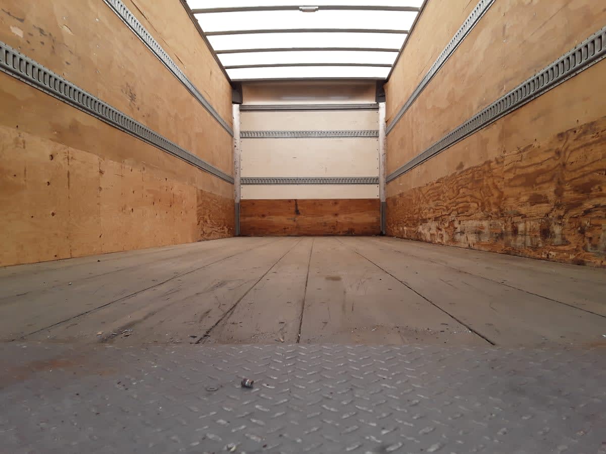 2019 Freightliner/Mercedes M2 106 877718