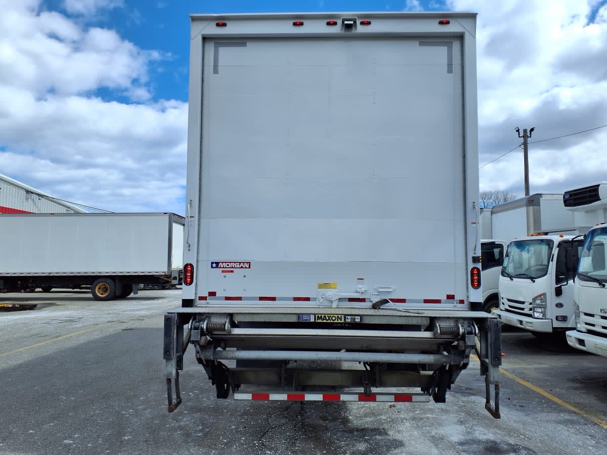 2019 Freightliner/Mercedes M2 106 877745