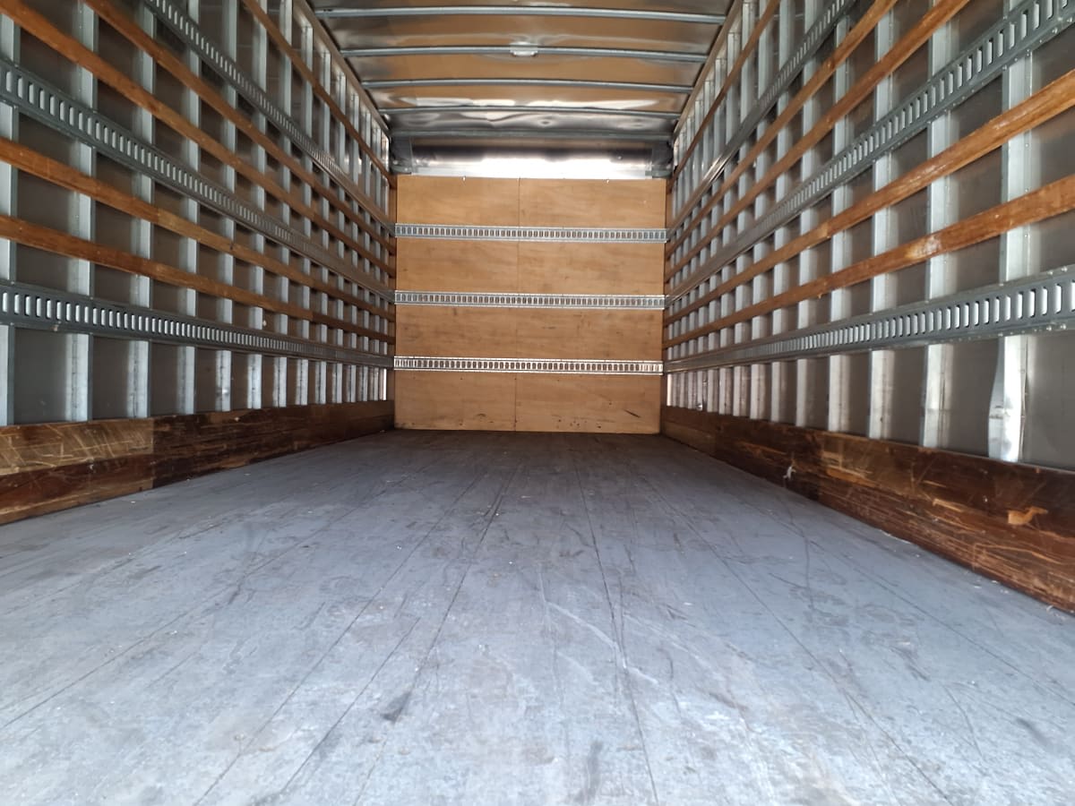 2019 Freightliner/Mercedes M2 106 877745