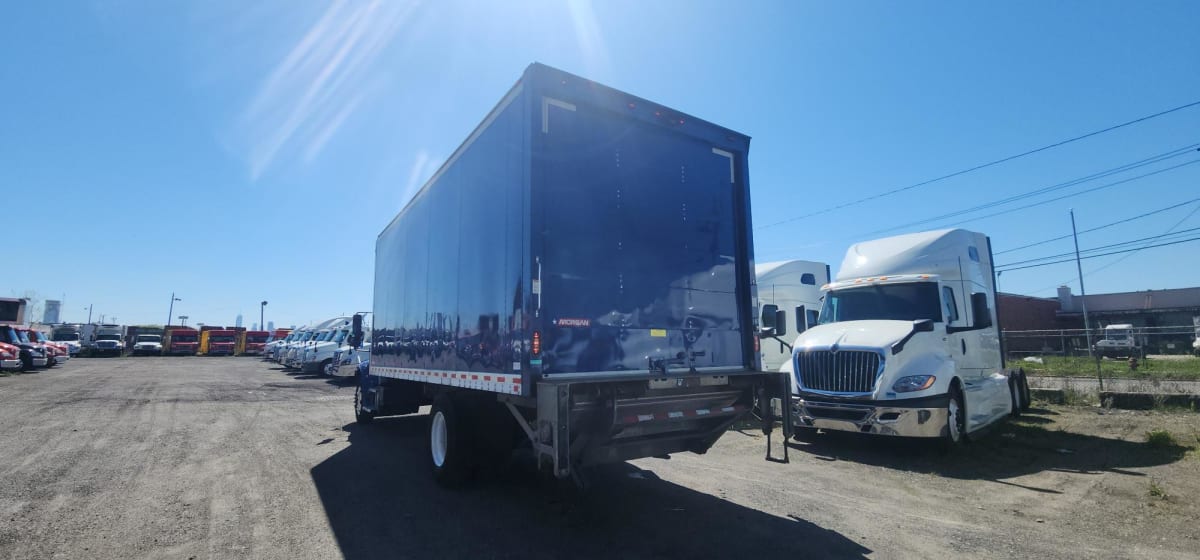 2019 Freightliner/Mercedes M2 106 877767