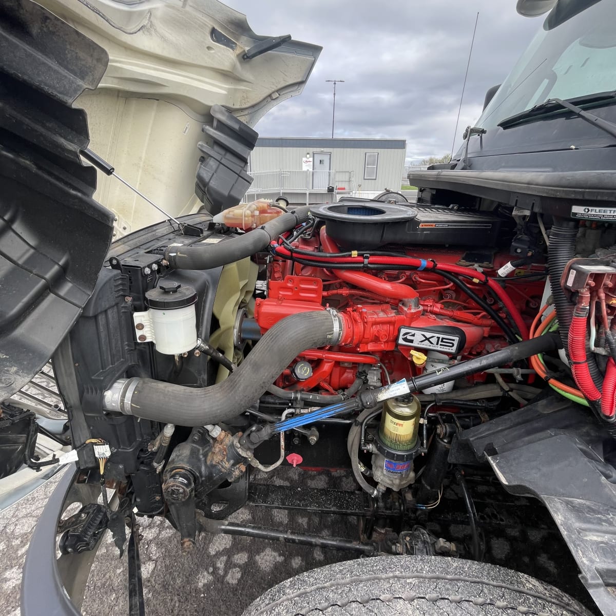 2019 Navistar International LT625 SLPR CAB 877787