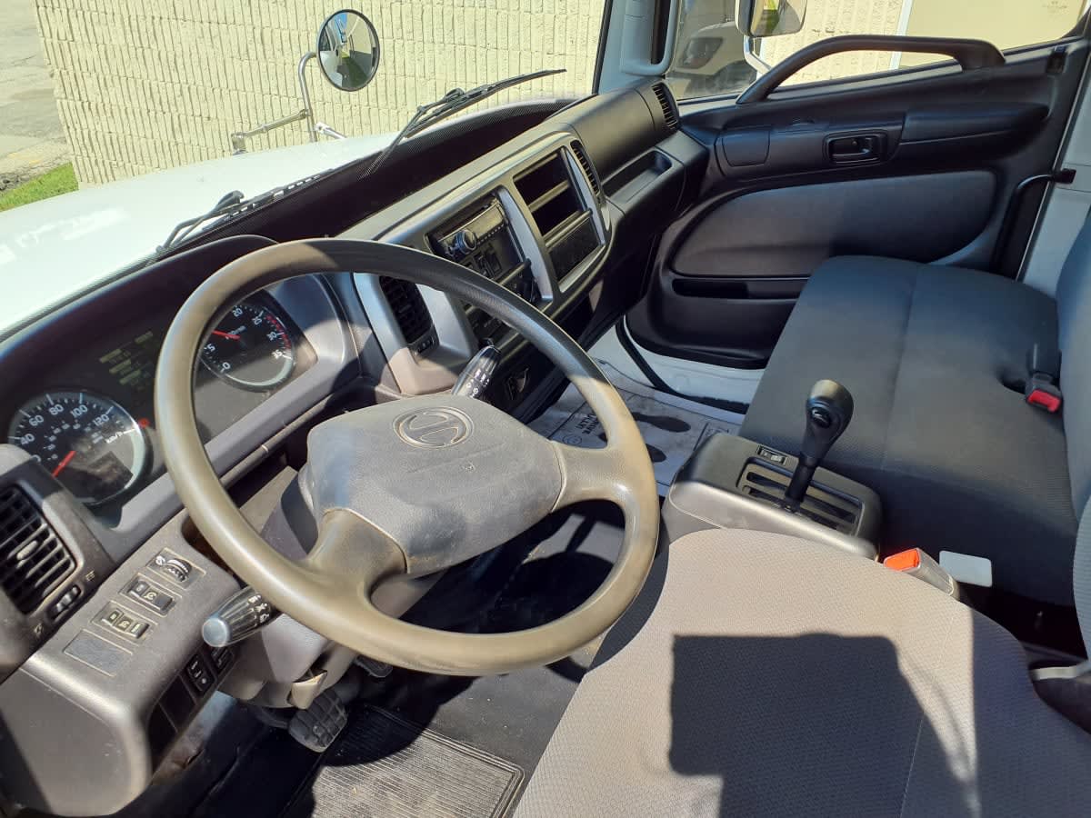 2019 Hino 338 877824