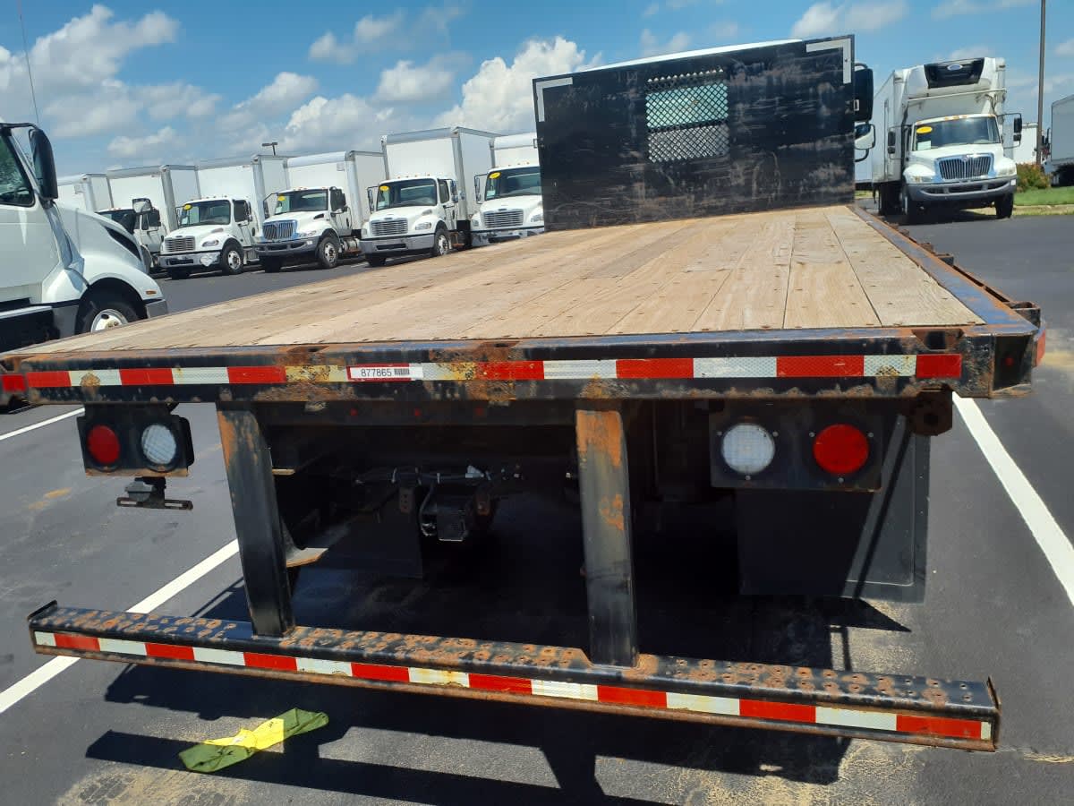 2019 Freightliner M2 106 877865
