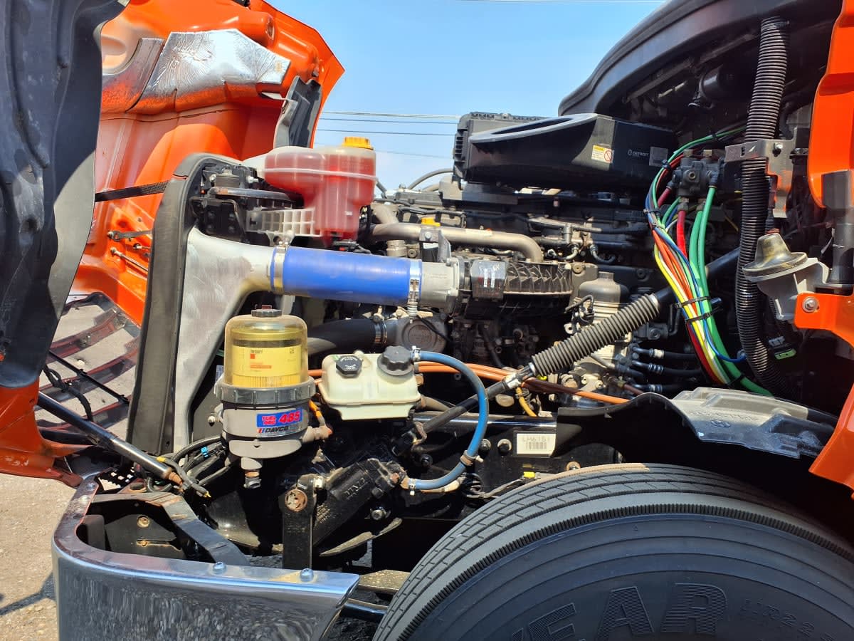 2019 Freightliner Cascadia in Commerce City, CO — photo 8