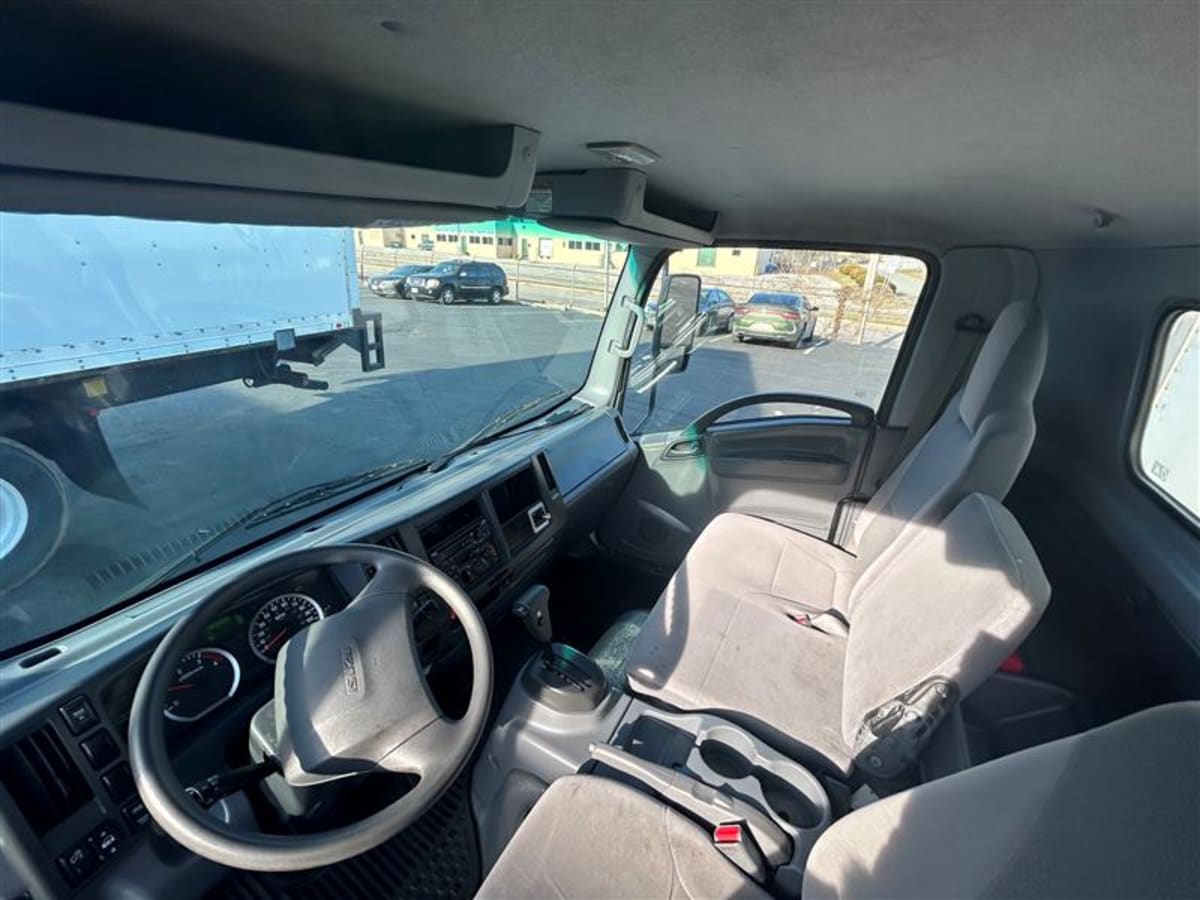 2019 Isuzu NPR 877881