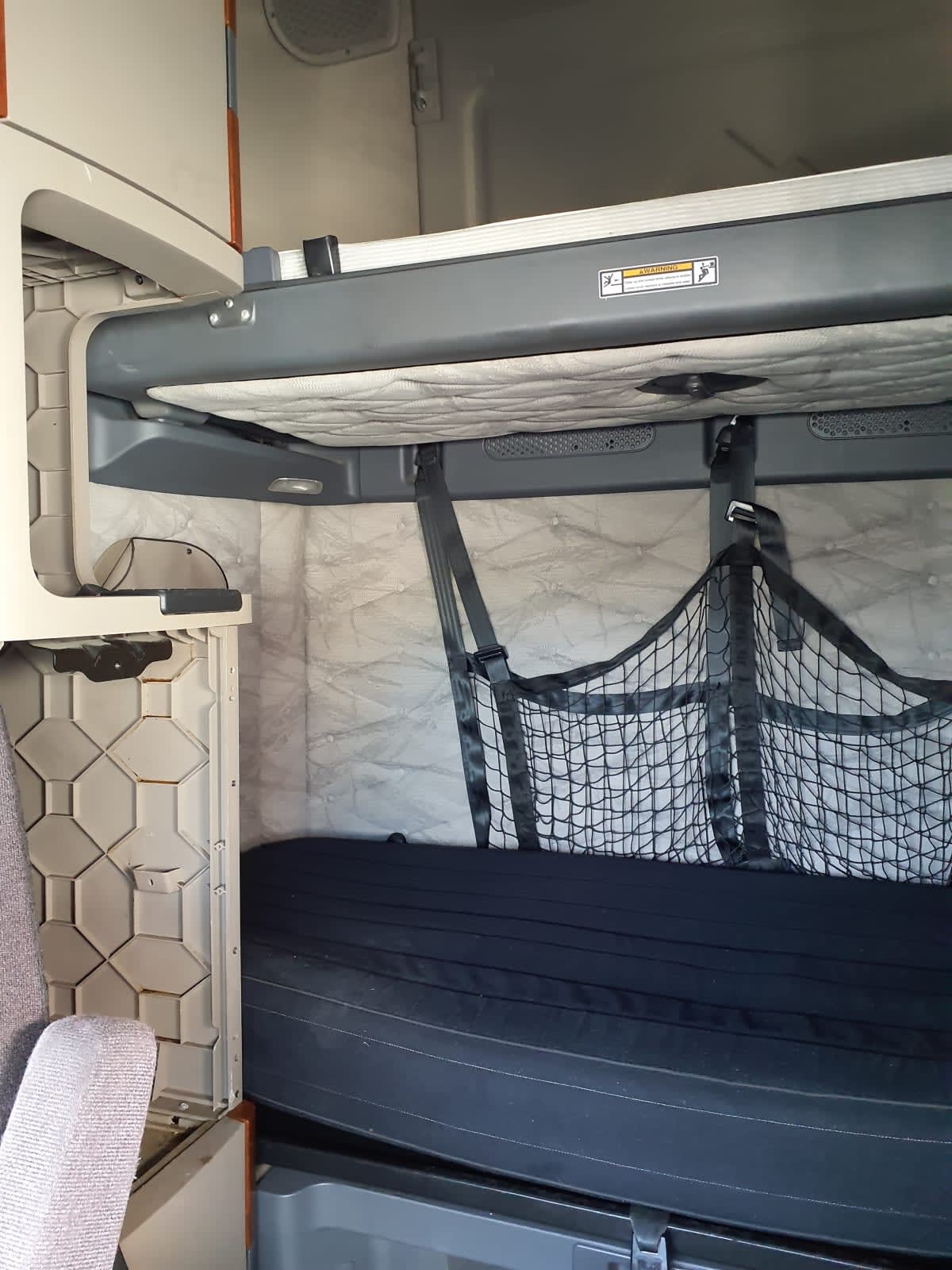 2019 Freightliner Cascadia in Miami, FL — photo 8
