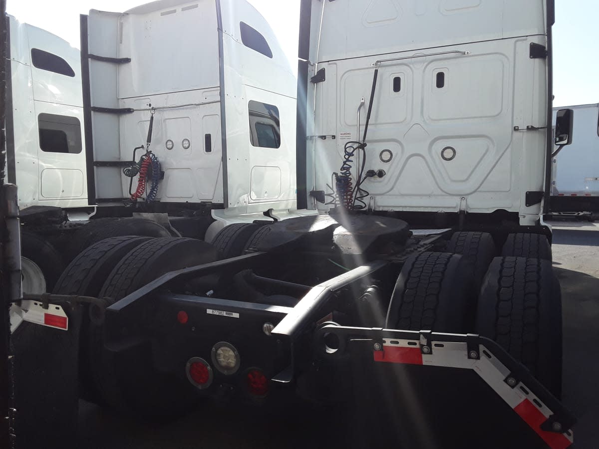 2019 Freightliner - image 5