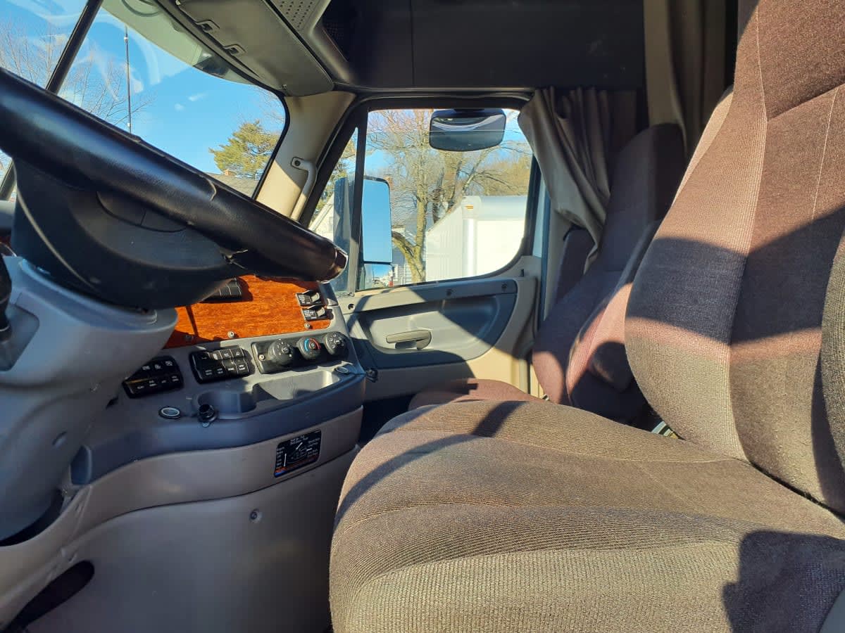 2019 Freightliner/Mercedes CASCADIA 125 877983