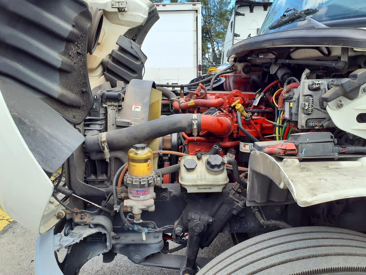 2019 Freightliner/Mercedes M2 106 878002