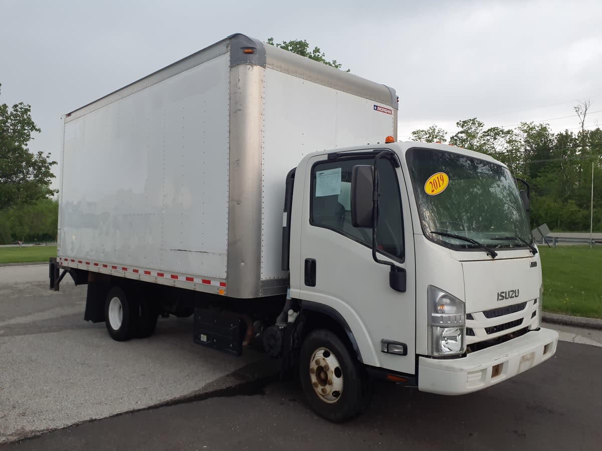2019 Isuzu NPR HD 878021
