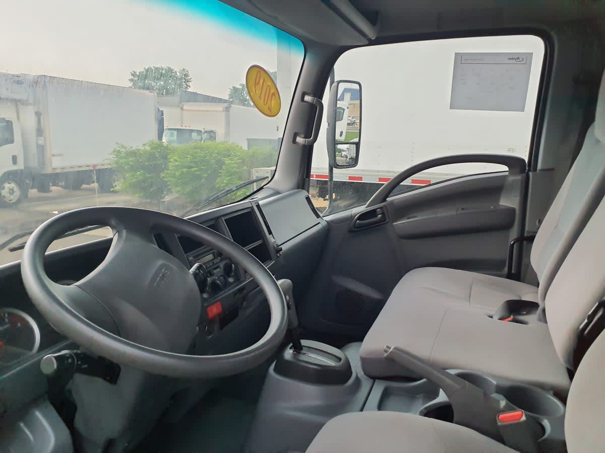 2019 Isuzu NPR HD 878021
