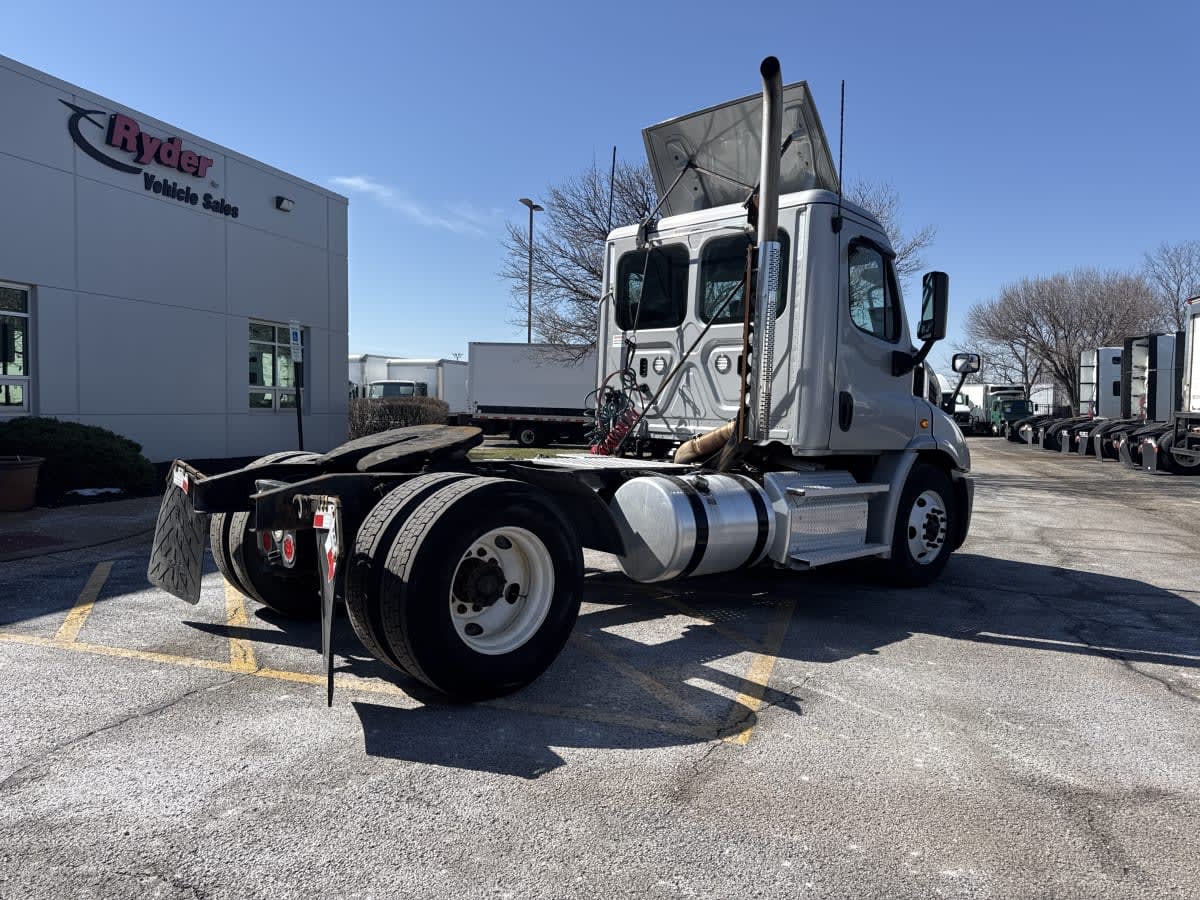 2019 Freightliner/Mercedes CASCADIA 113 878025