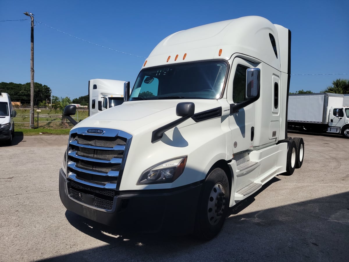 2020 Freightliner/Mercedes NEW CASCADIA PX12664 878043