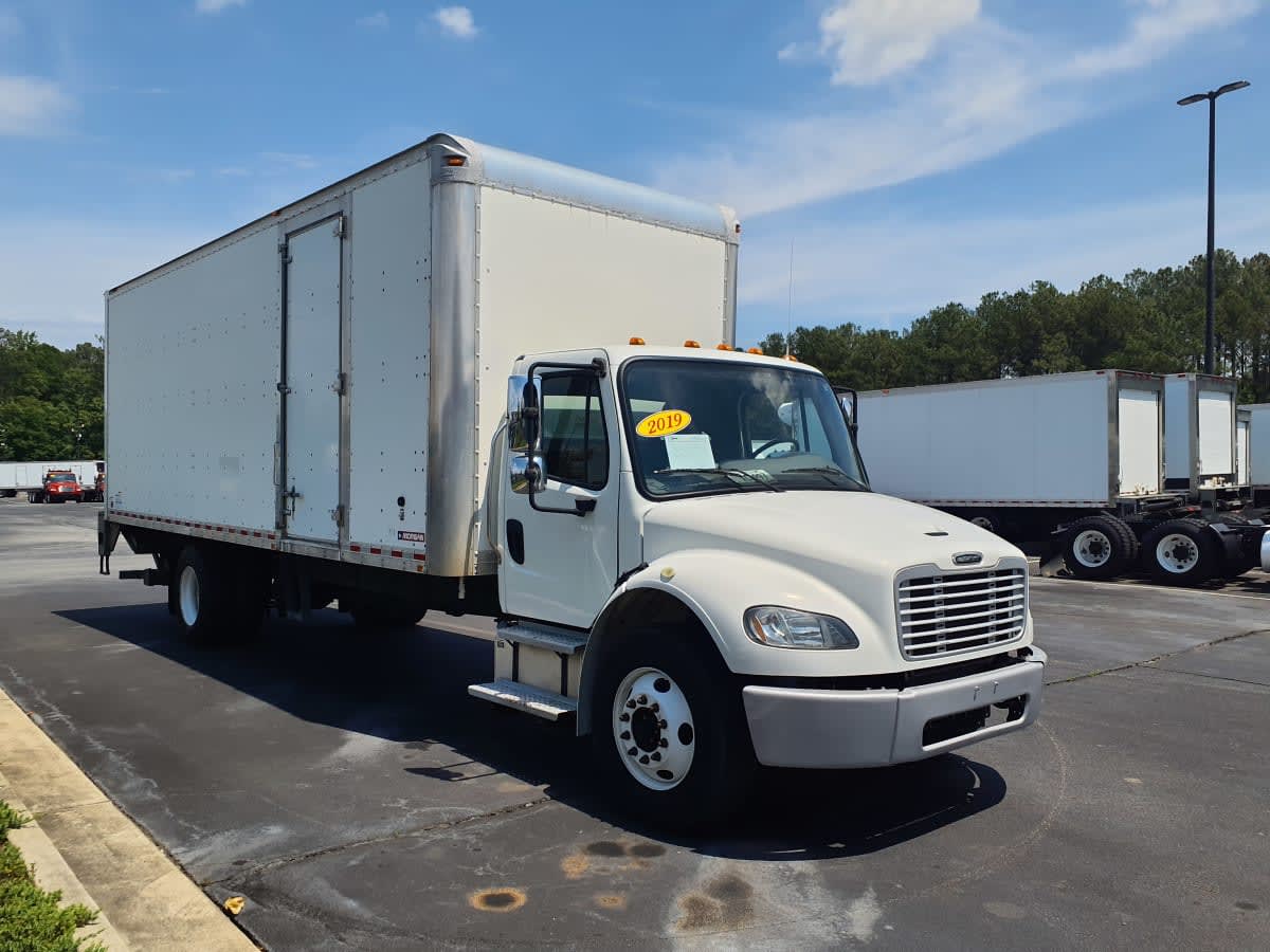2019 Freightliner/Mercedes M2 106 878049