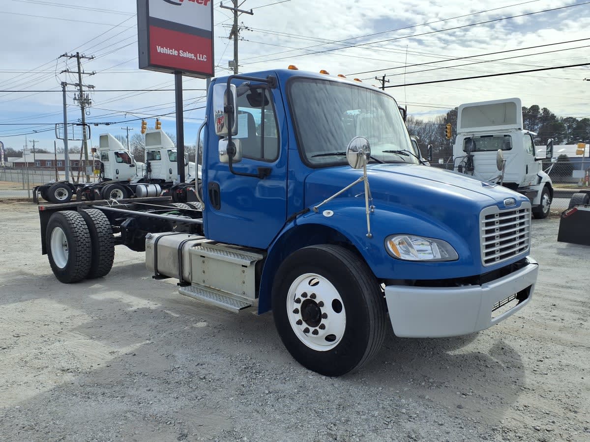 2019 Freightliner/Mercedes M2 106 878057