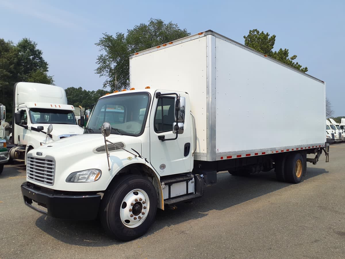 2019 Freightliner M2 106 878093