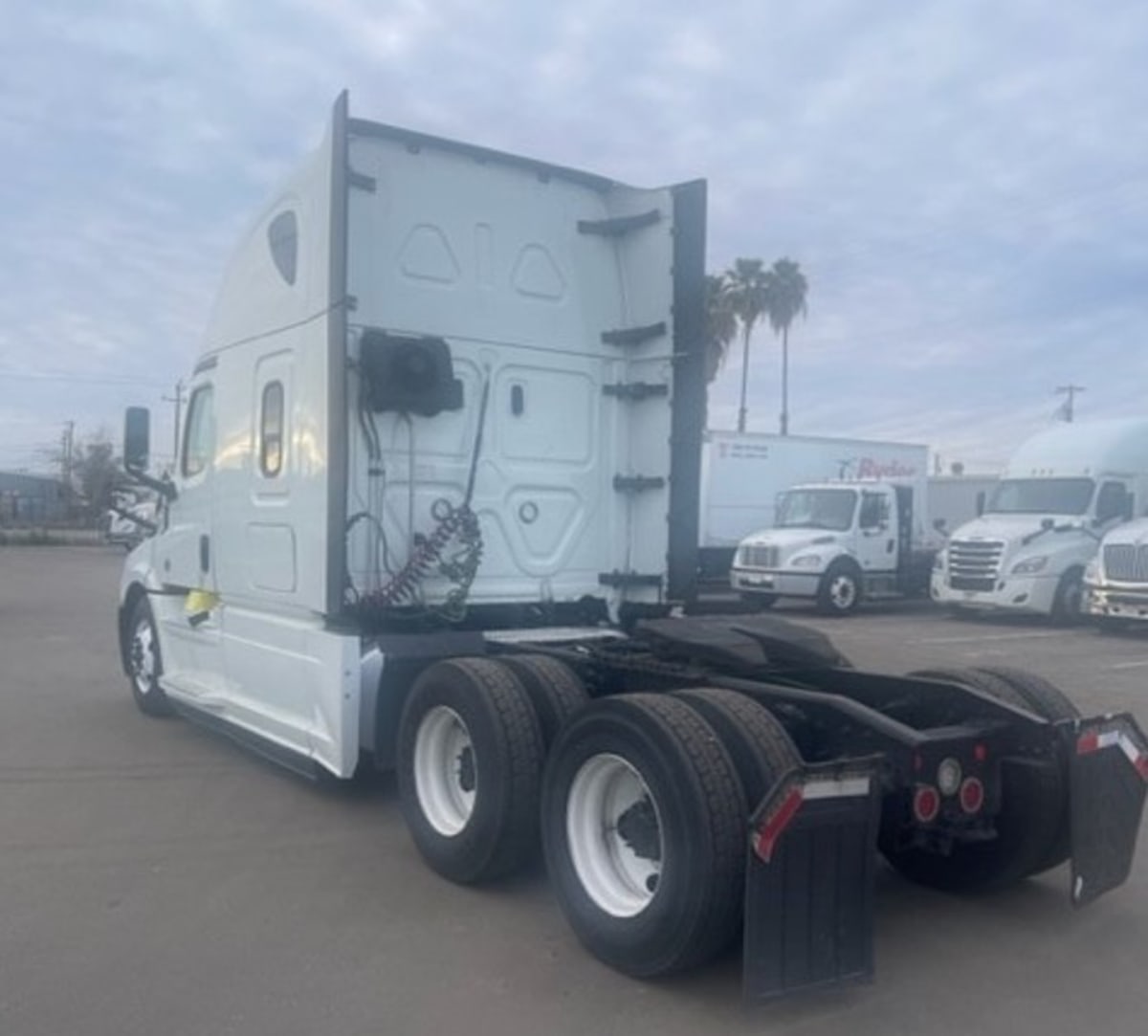 2019 Freightliner/Mercedes NEW CASCADIA PX12664 878108