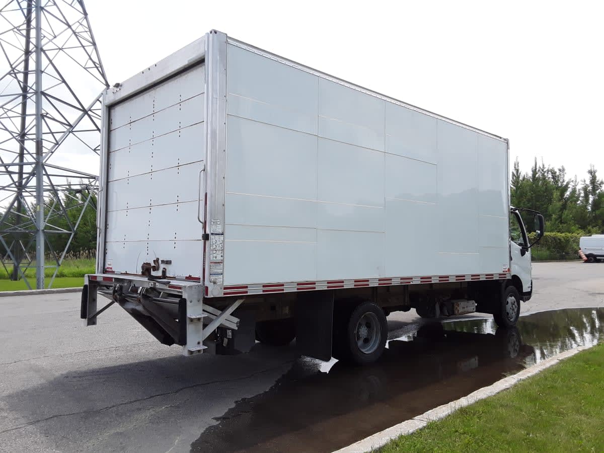 2019 Hino HINO 195 878111