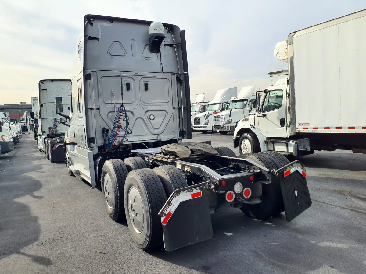 2020 Freightliner/Mercedes NEW CASCADIA PX12664 878122