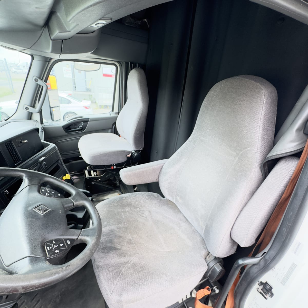 2019 Navistar International LT625 SLPR CAB 878149