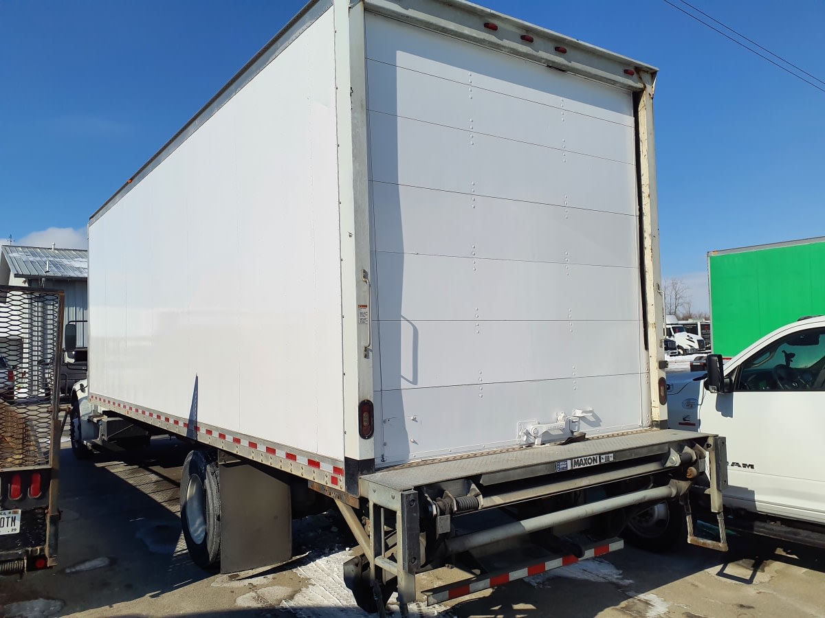 2019 Freightliner/Mercedes M2 106 878193