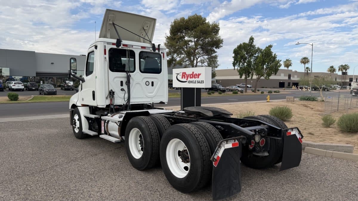 2019 Freightliner/Mercedes NEW CASCADIA PX12664 878264