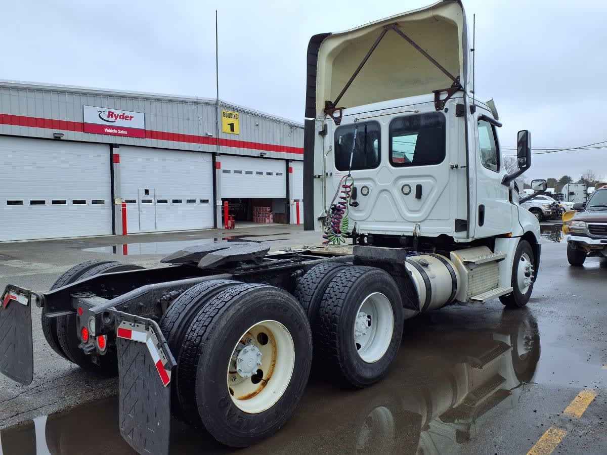 2020 Freightliner/Mercedes NEW CASCADIA PX12664 878322