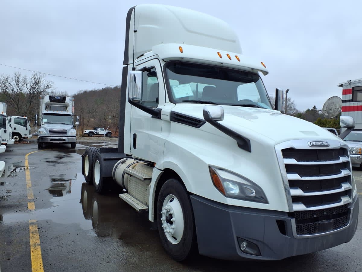 2020 Freightliner/Mercedes NEW CASCADIA PX12664 878322