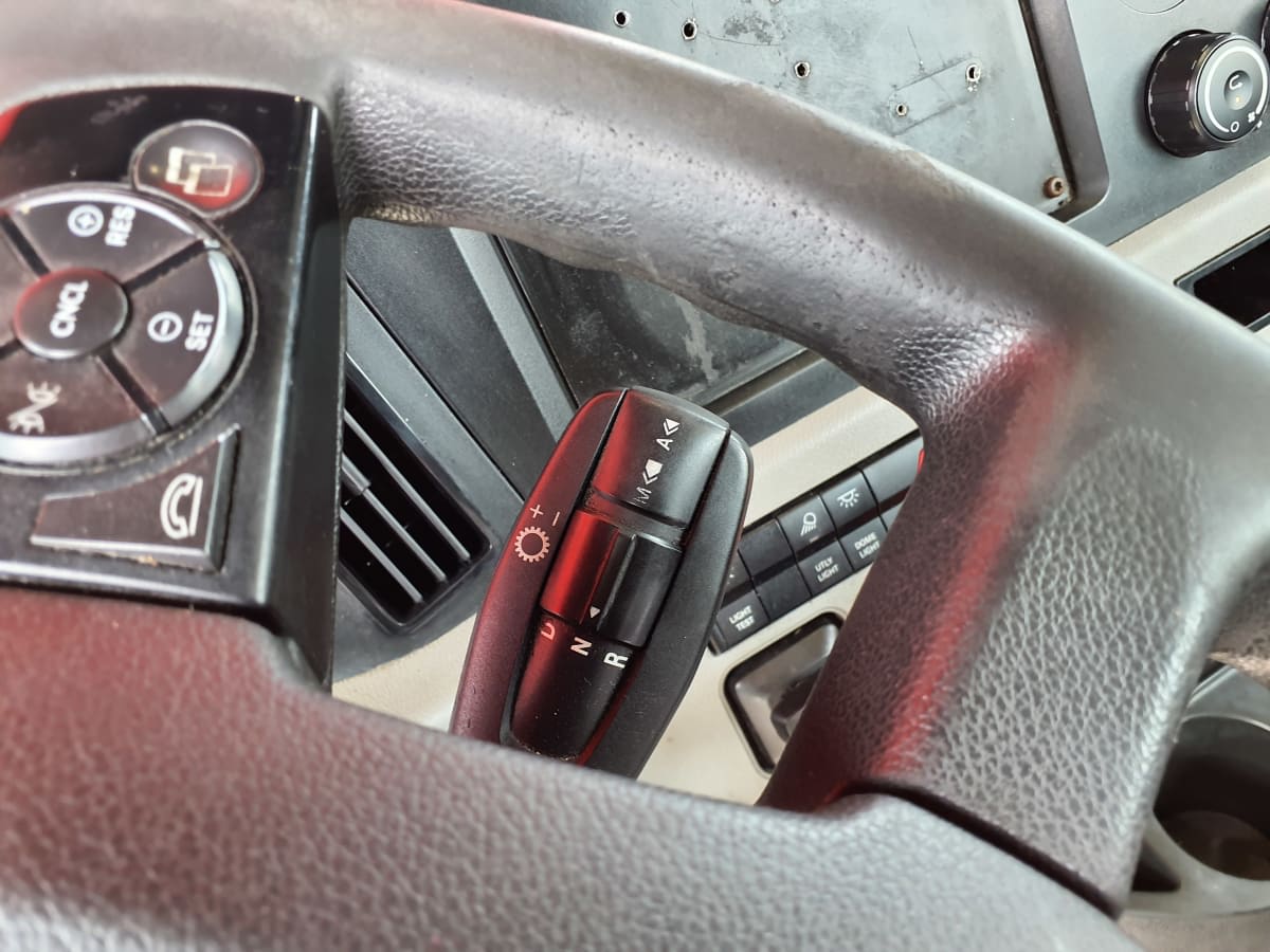 2020 Freightliner NEW CASCADIA PX12664 878445