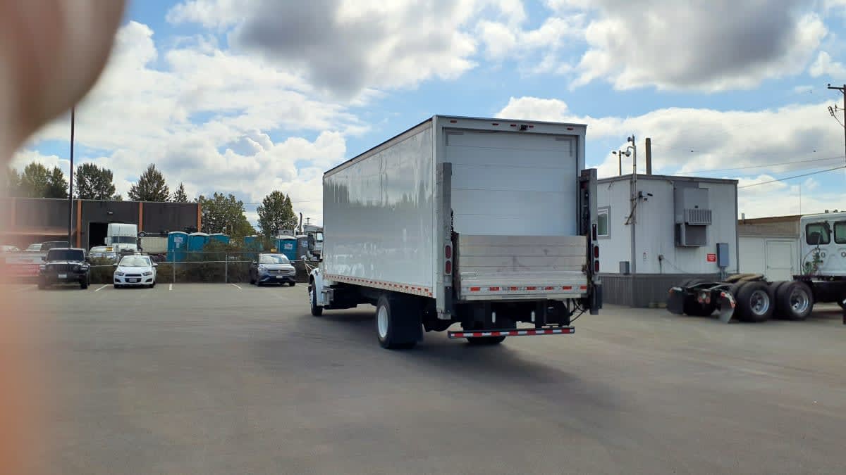 2019 Freightliner/Mercedes M2 106 878455