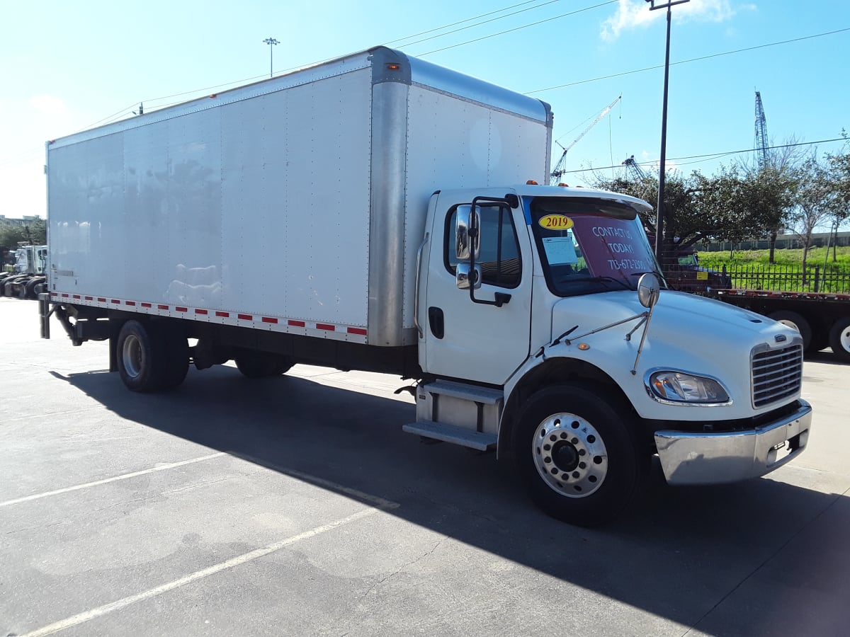 2019 Freightliner/Mercedes M2 106 878487