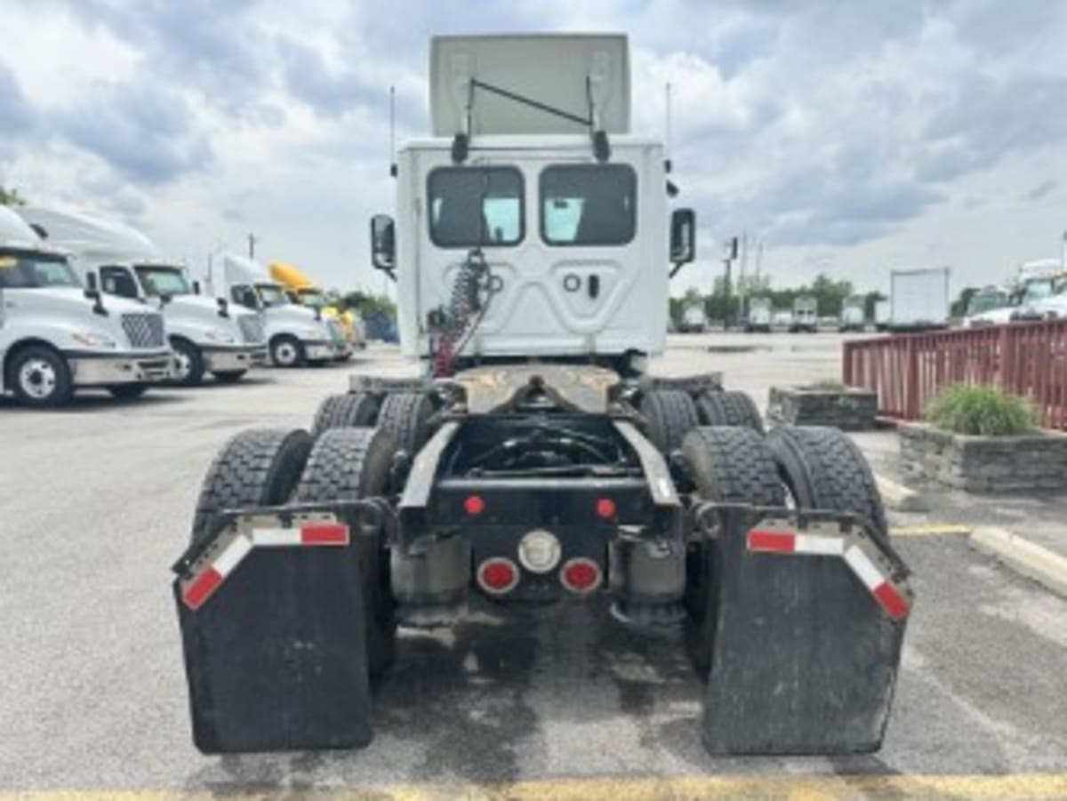 2020 Freightliner CASCADIA 125 878503