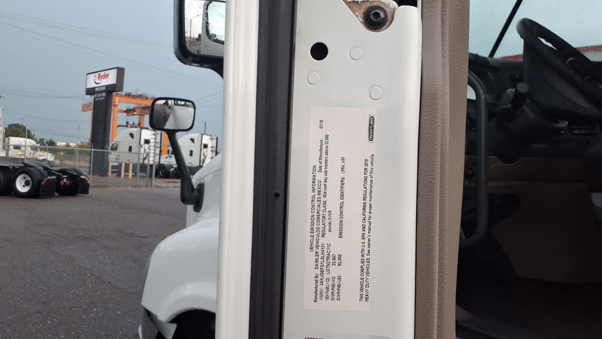 2020 Freightliner/Mercedes CASCADIA 125 878506
